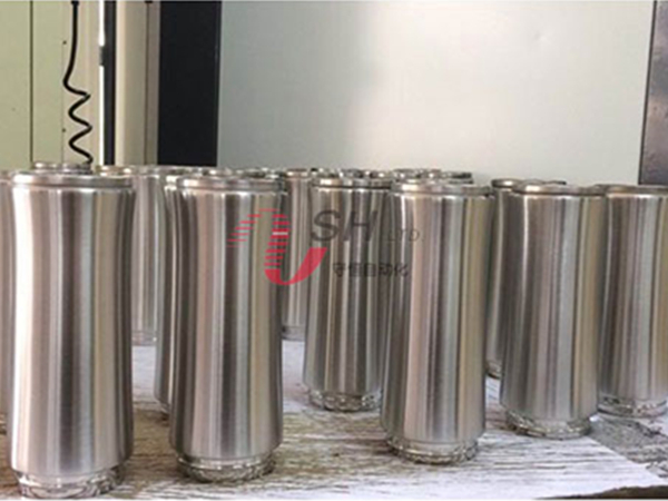 保温杯客户-抛光机工作现场照片