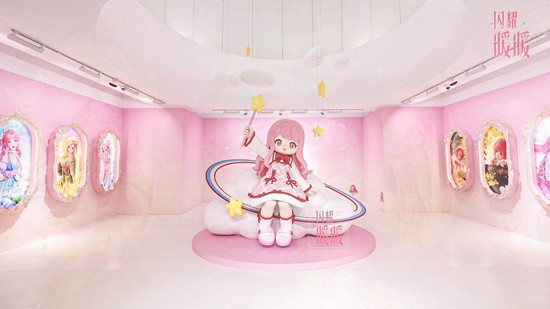 将首展巨型屏风 闪耀暖暖线下艺术展落地上海春美术馆