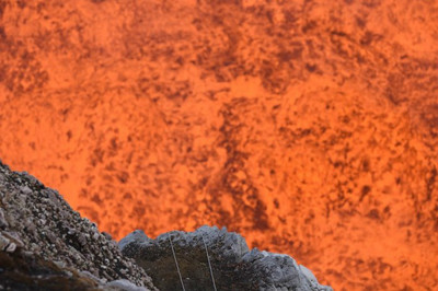 迷你世界火山祭坛于火山何处  迷你世界火山祭坛在火山的位置在哪